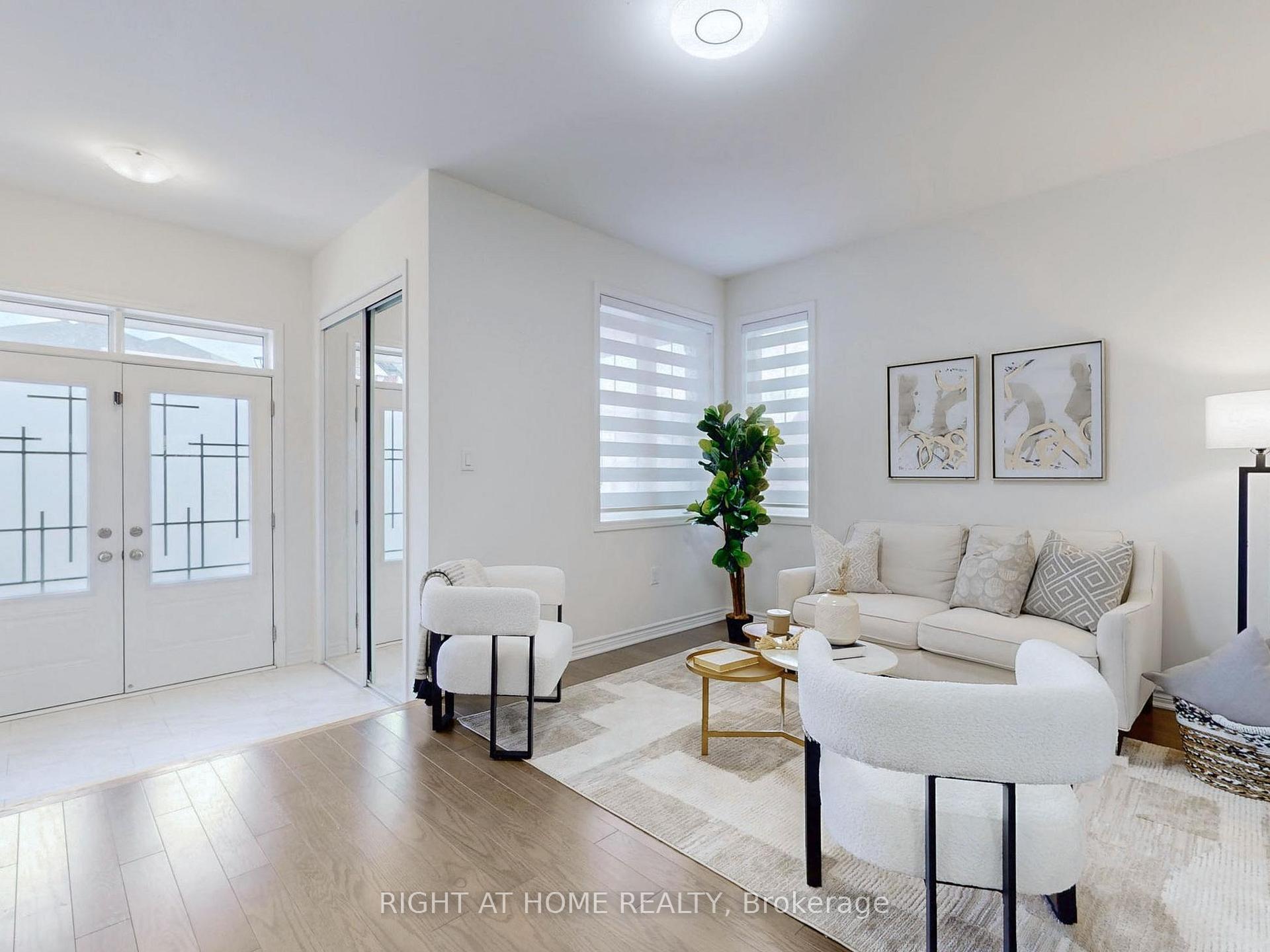 Photo 3 of 3028 Hollyberry Trail, Pickering, Rural Pickering — HOMEH