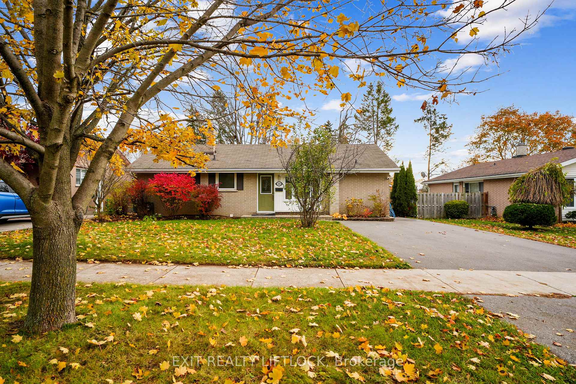 Front of 1252 Royal Drive
