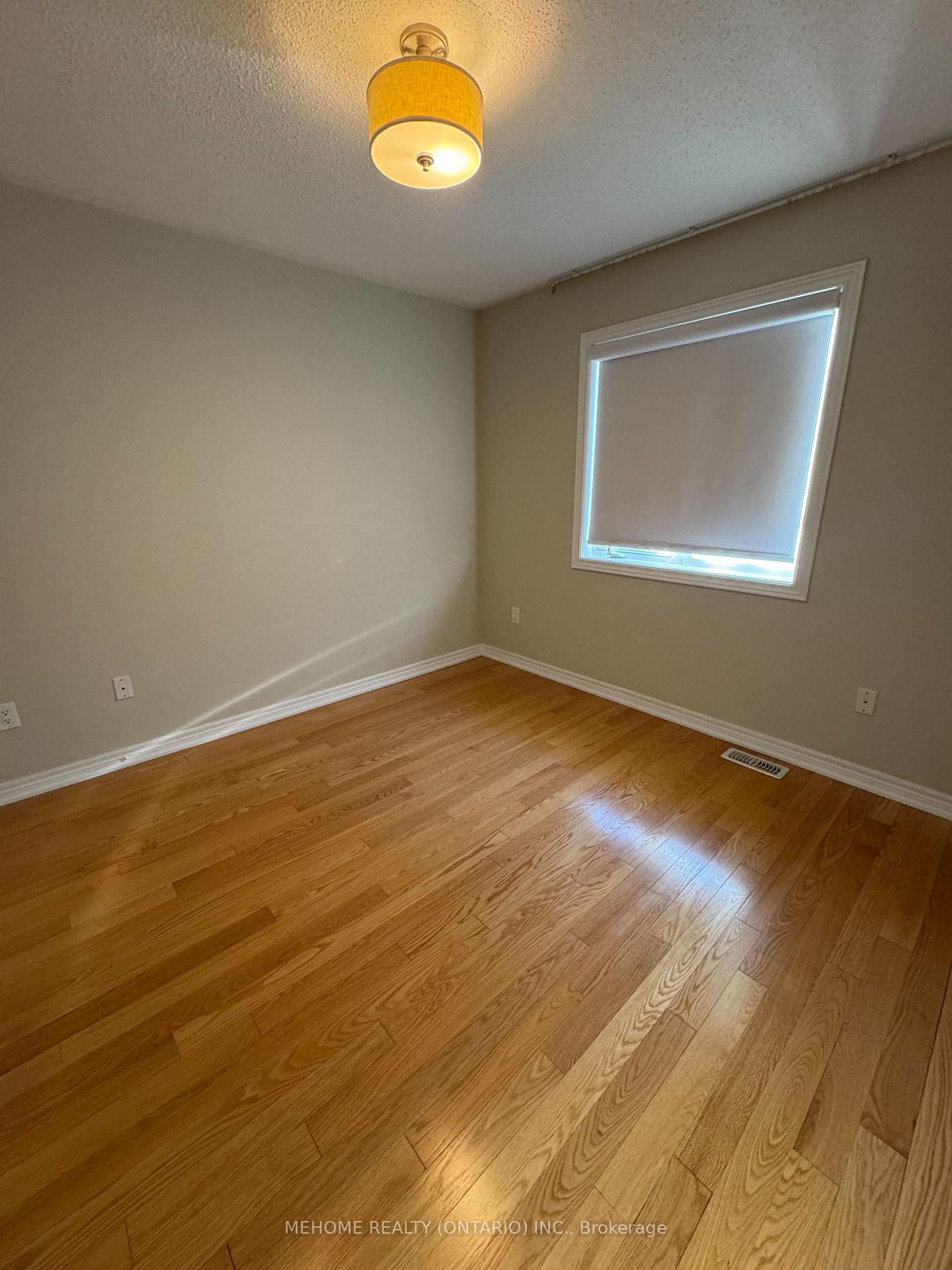 Photo 7 of 35 Jacobi Court, Vaughan, Patterson — HOMEH