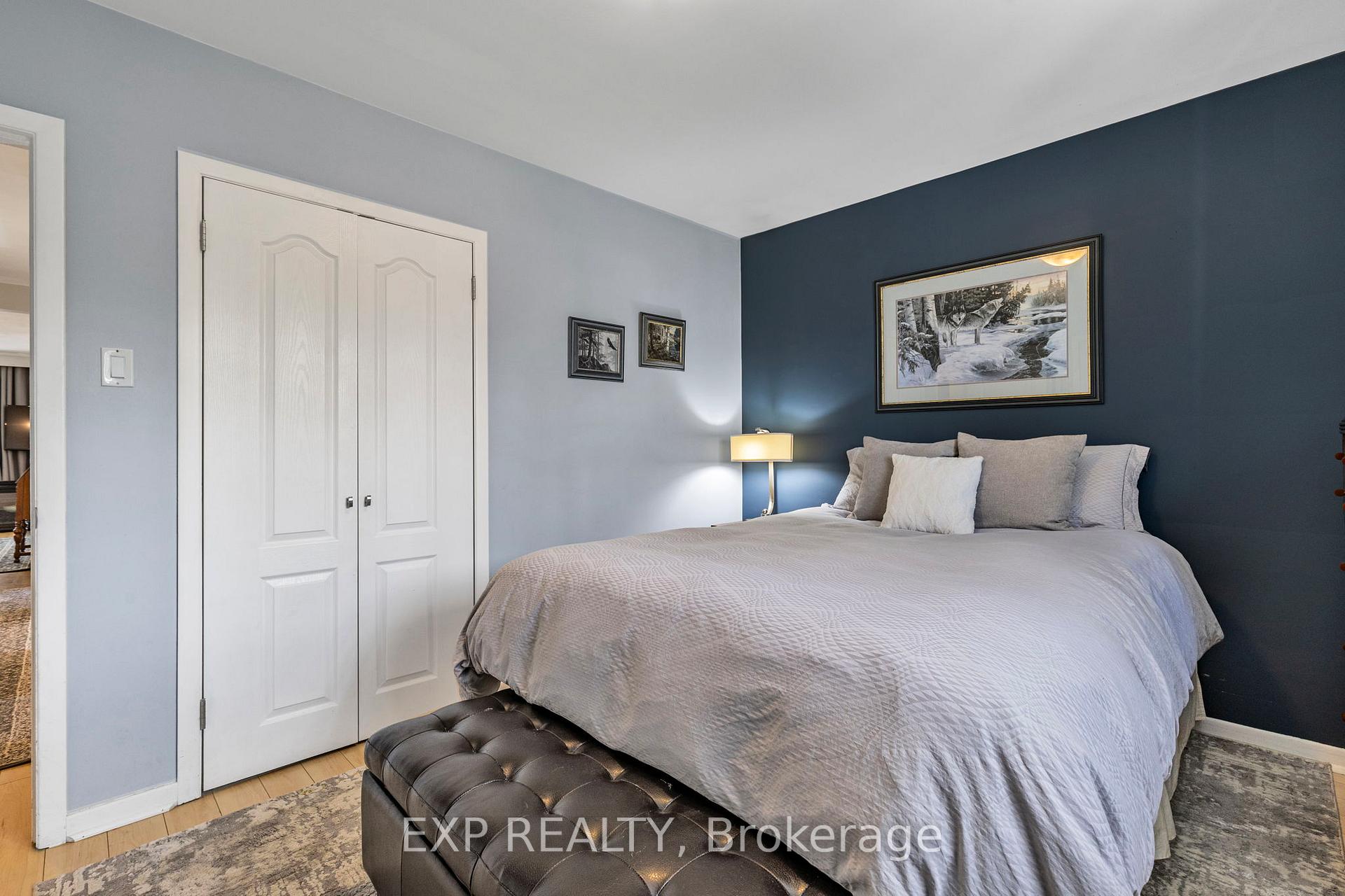 Photo 15 of 32 Kemano Road, Aurora, Aurora Heights — HOMEH