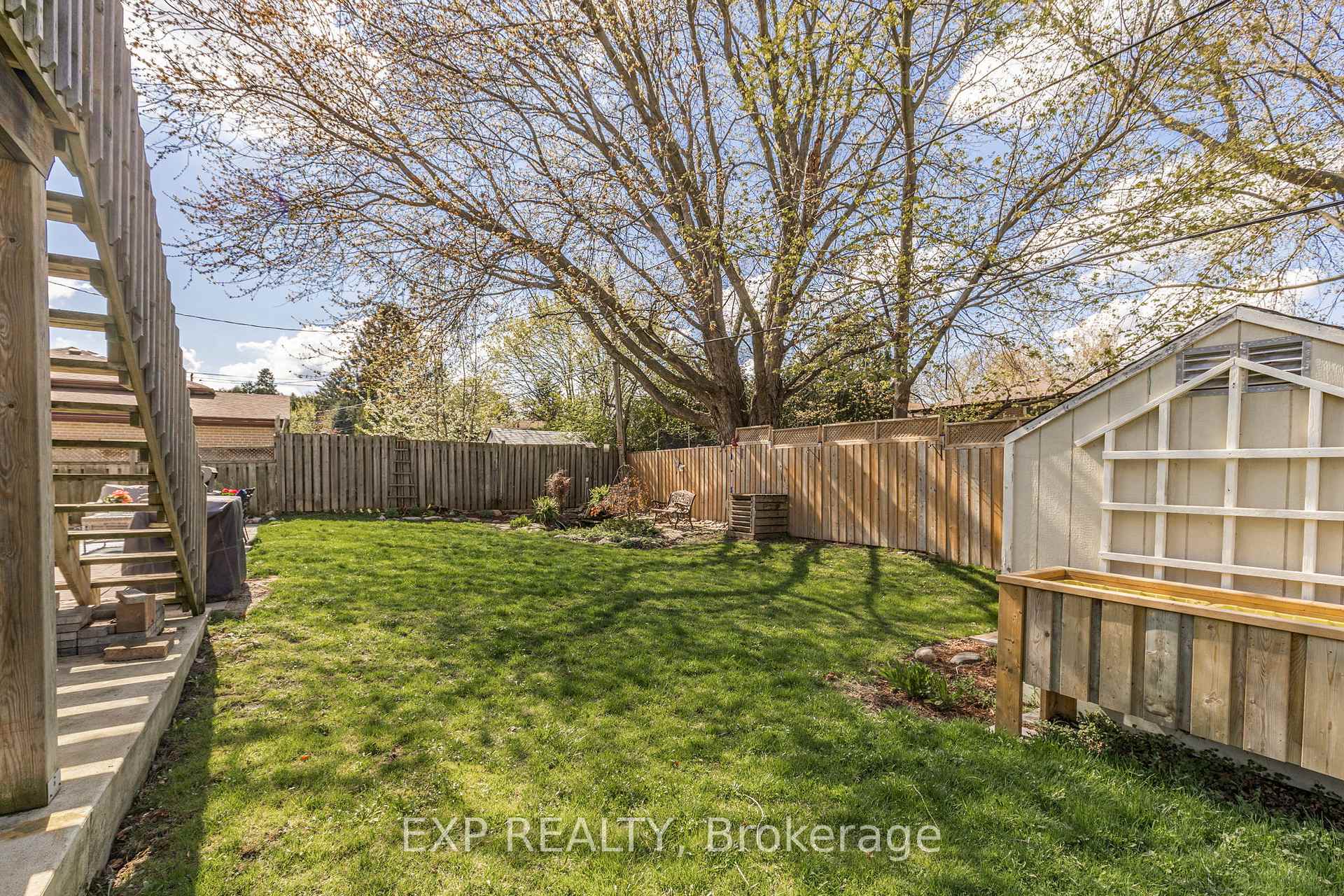 Photo 46 of 32 Kemano Road, Aurora, Aurora Heights — HOMEH