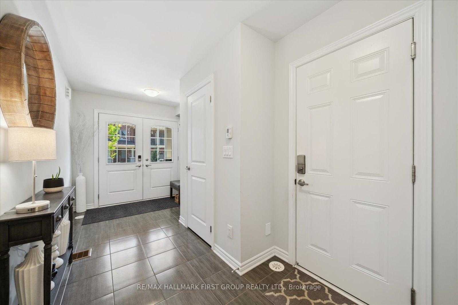Photo 4 of 50 Porcelain Way, Whitby, Rolling Acres — HOMEH