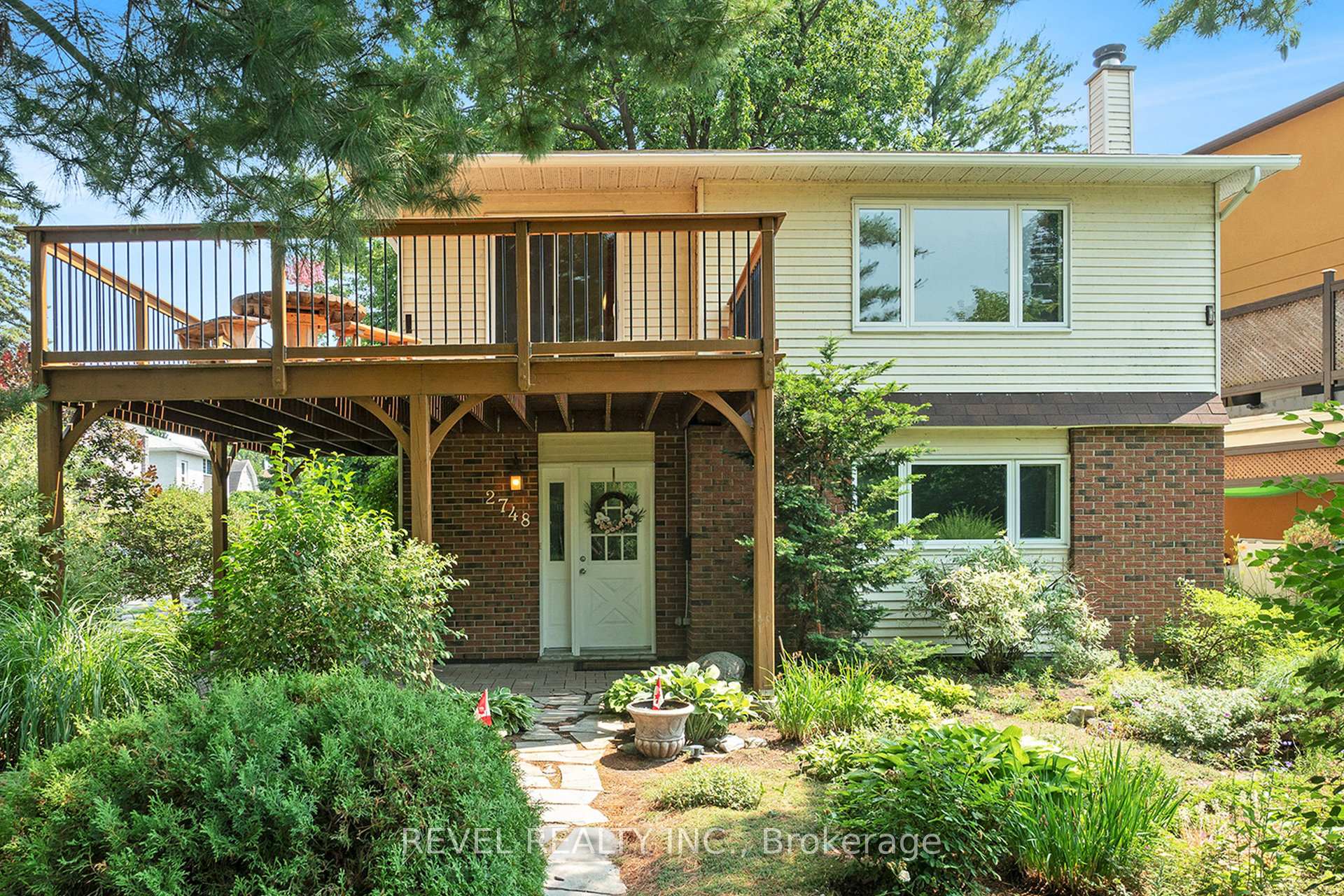 Photo 1 of 2748 Howe Street, Ottawa, Britannia — HOMEH
