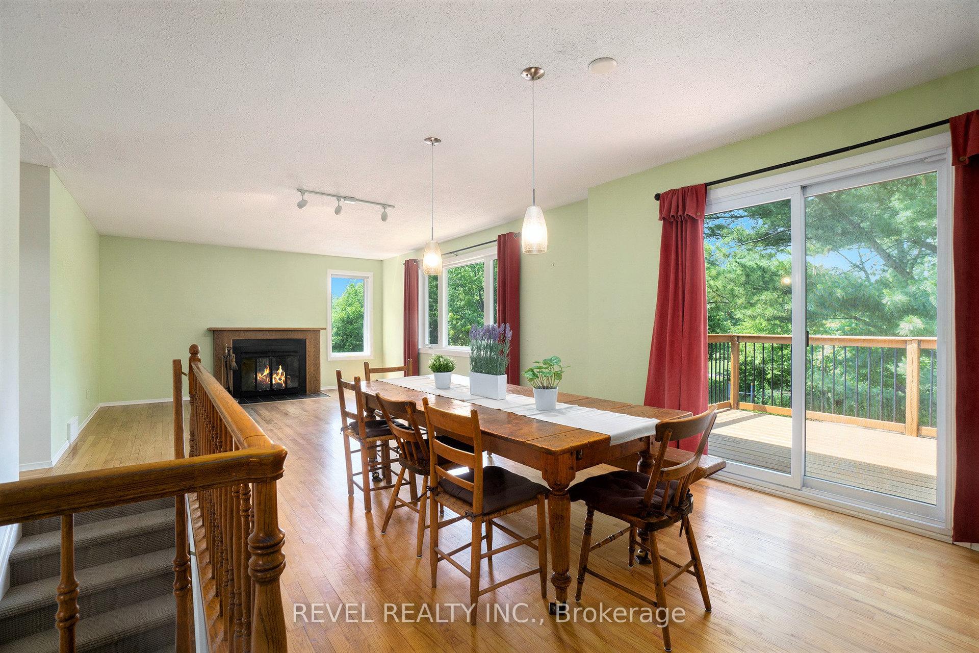 Photo 8 of 2748 Howe Street, Ottawa, Britannia — HOMEH