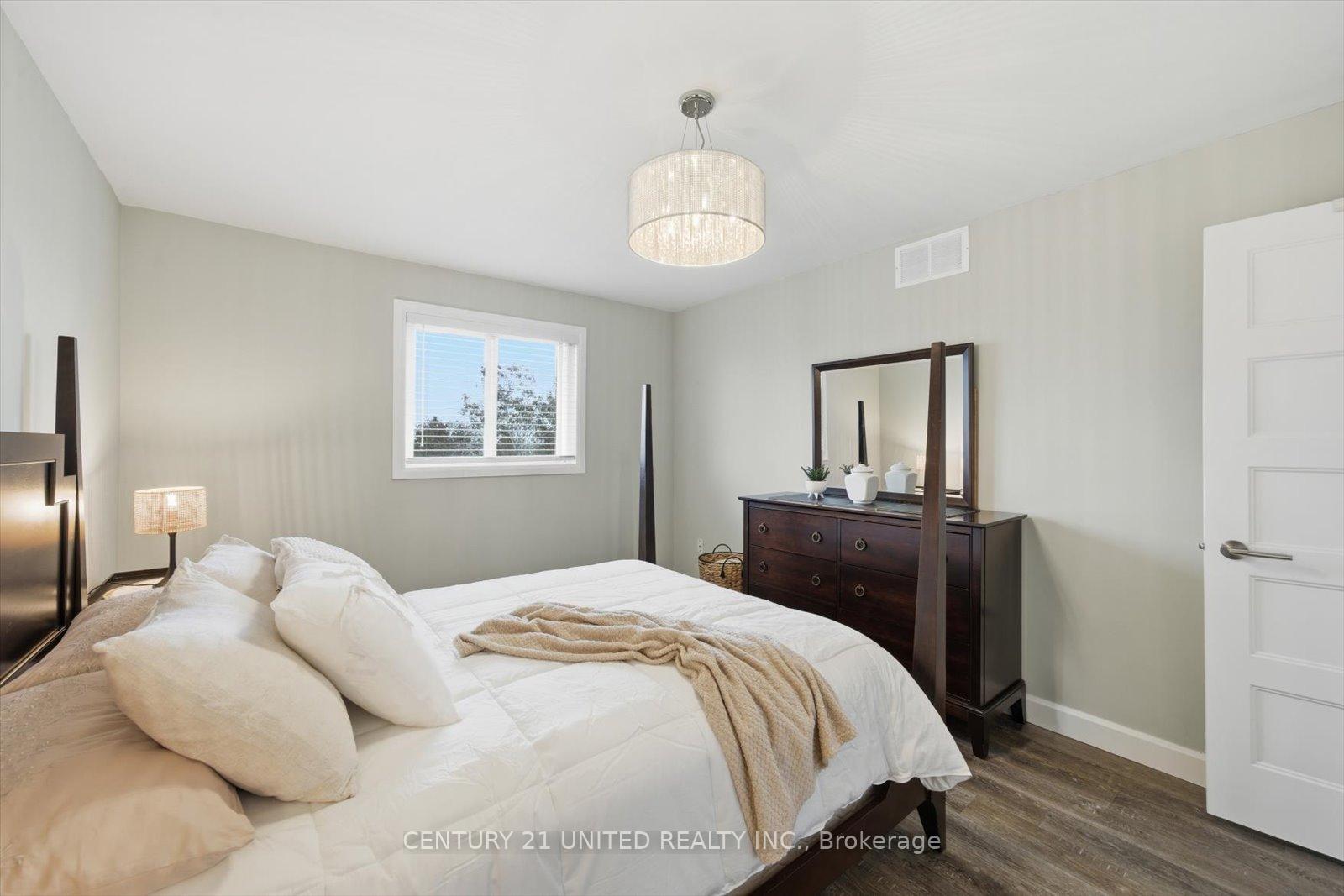 Photo 20 of 2339 Kawartha Heights Boulevard, Peterborough, Monaghan Ward 2 — HOMEH