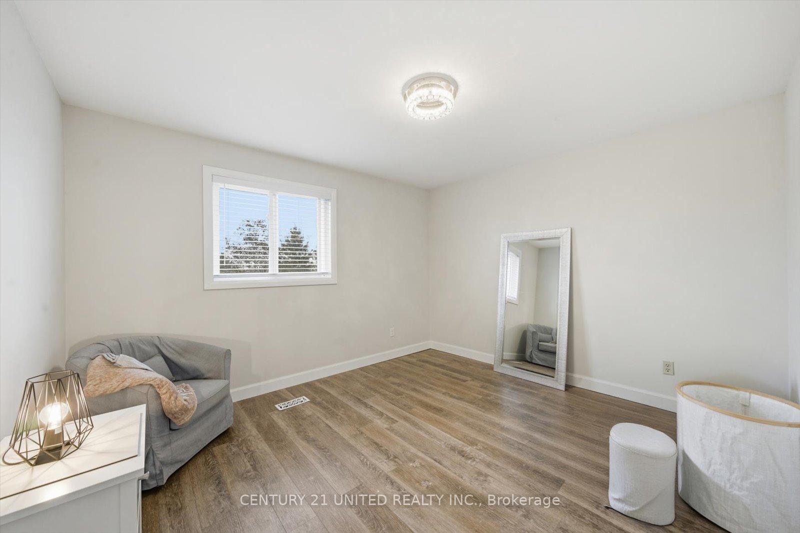 Photo 28 of 2339 Kawartha Heights Boulevard, Peterborough, Monaghan Ward 2 — HOMEH