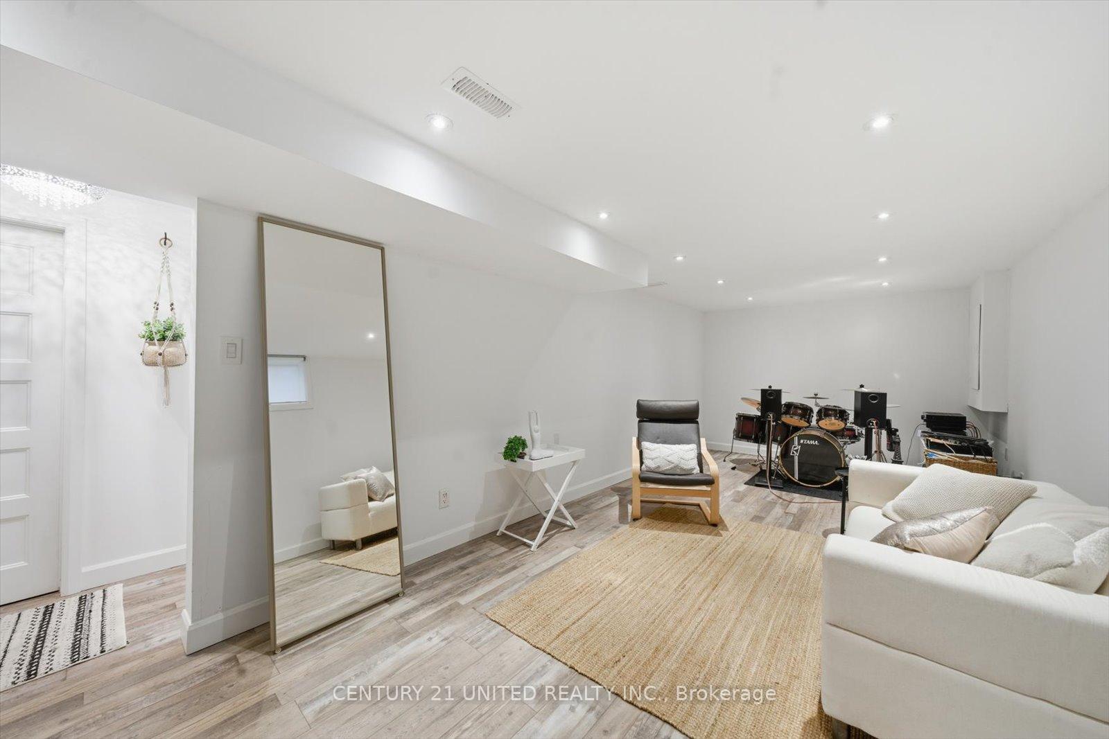 Photo 38 of 2339 Kawartha Heights Boulevard, Peterborough, Monaghan Ward 2 — HOMEH