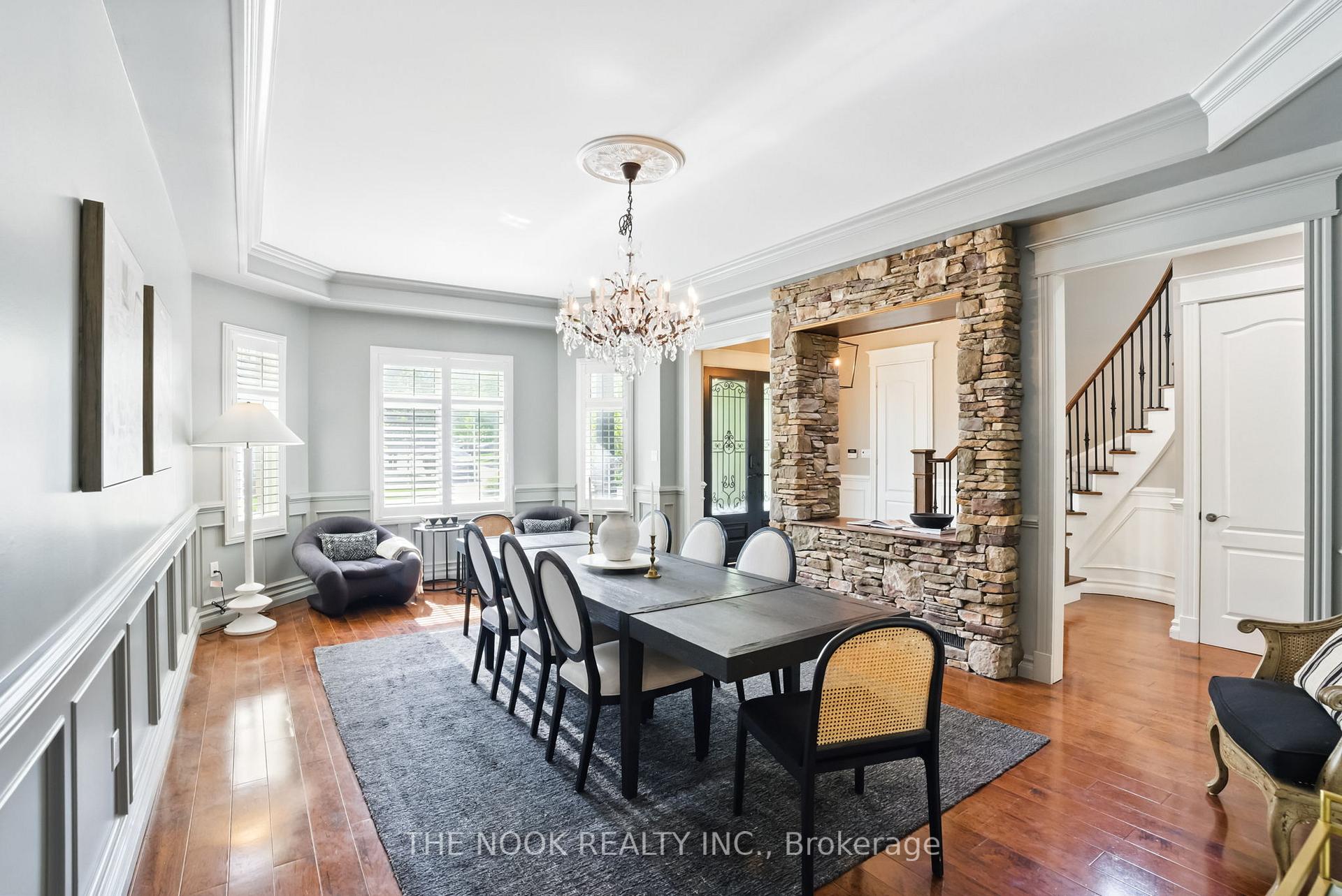 Photo 6 of 40 Rainbow Crescent, Whitby, Brooklin — HOMEH