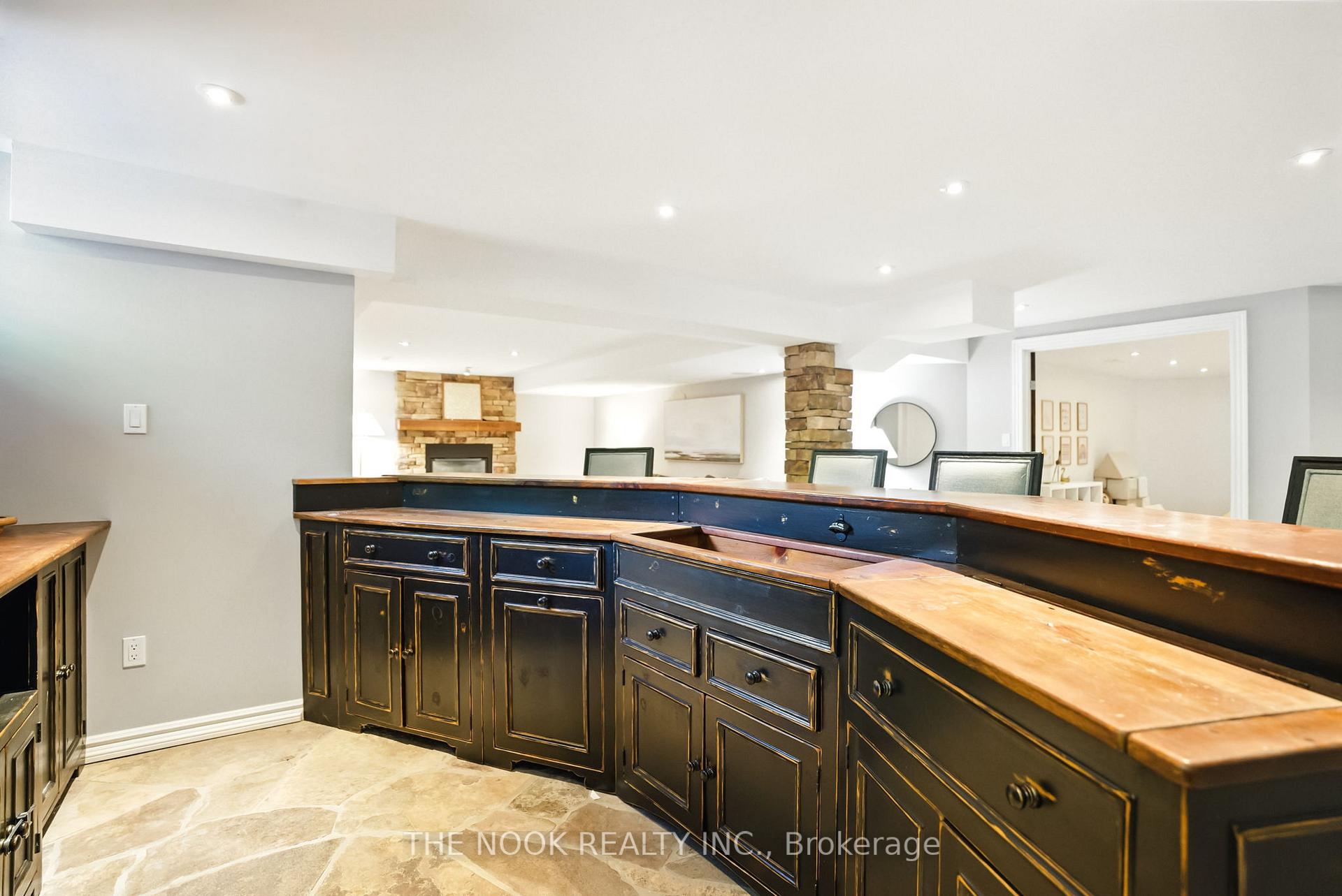 Photo 40 of 40 Rainbow Crescent, Whitby, Brooklin — HOMEH