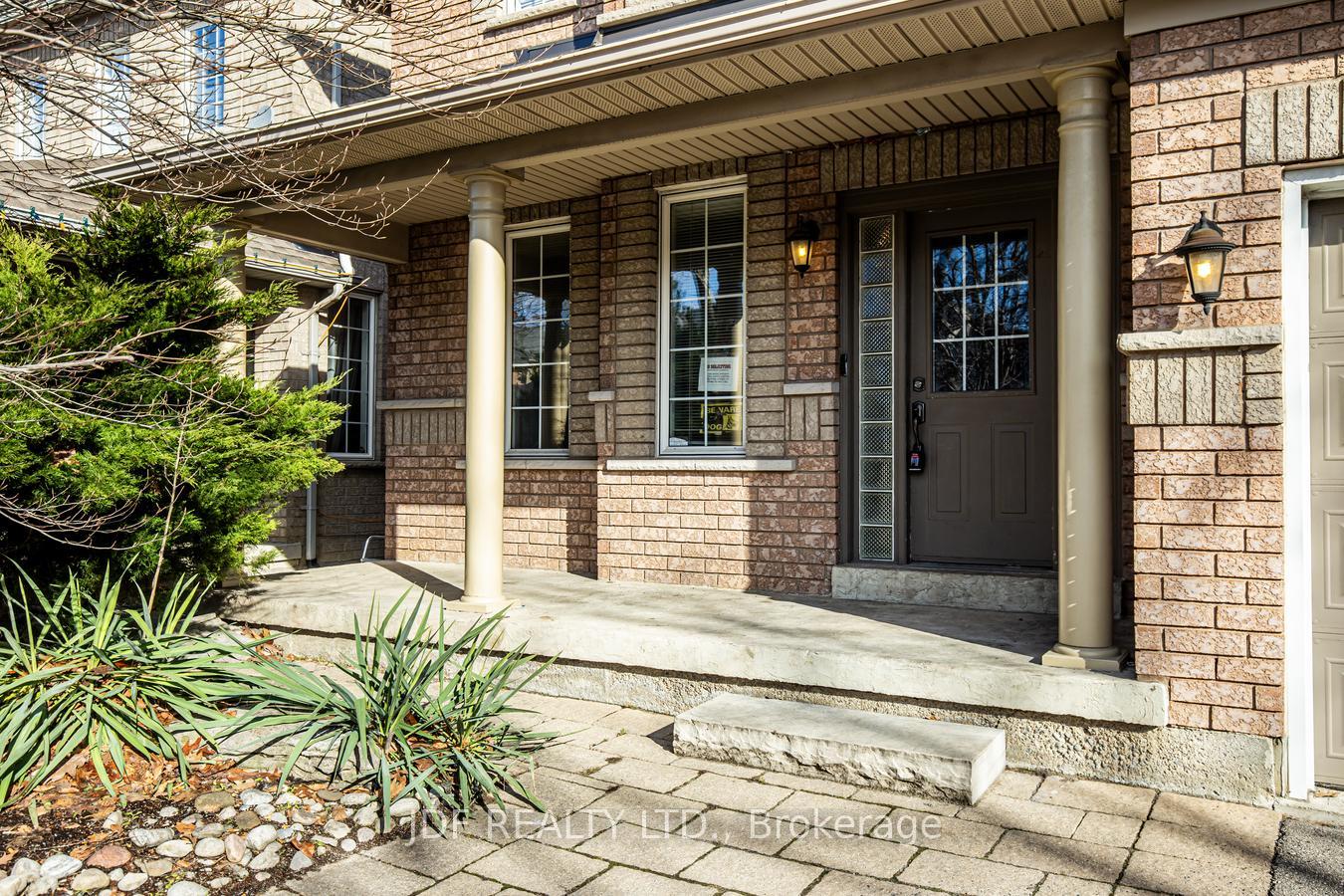 Photo 3 of 42 Sunview Drive, Vaughan, Vellore Village — HOMEH