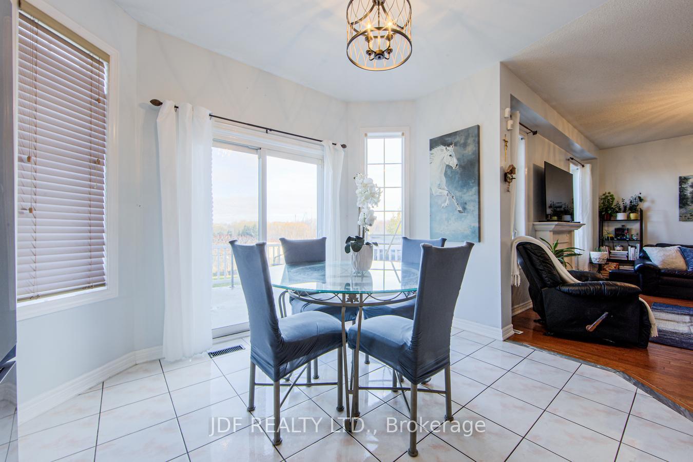 Photo 20 of 42 Sunview Drive, Vaughan, Vellore Village — HOMEH