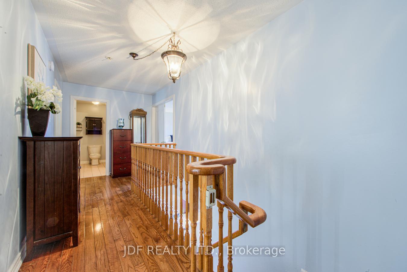 Photo 22 of 42 Sunview Drive, Vaughan, Vellore Village — HOMEH
