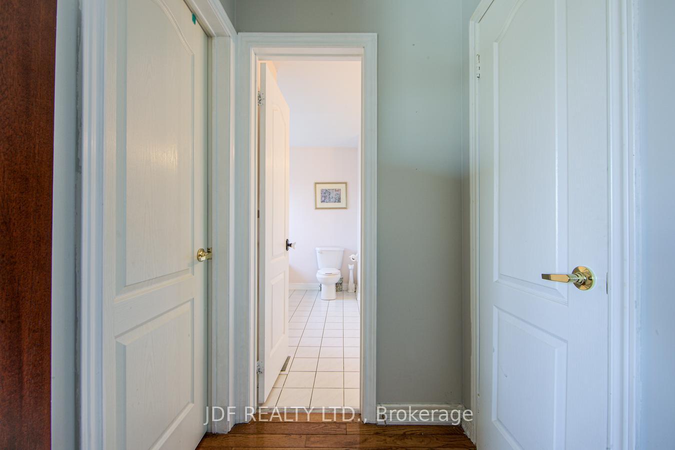 Photo 30 of 42 Sunview Drive, Vaughan, Vellore Village — HOMEH
