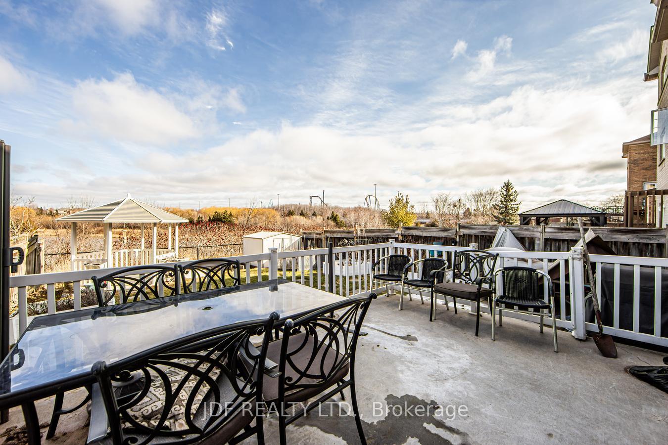 Photo 35 of 42 Sunview Drive, Vaughan, Vellore Village — HOMEH