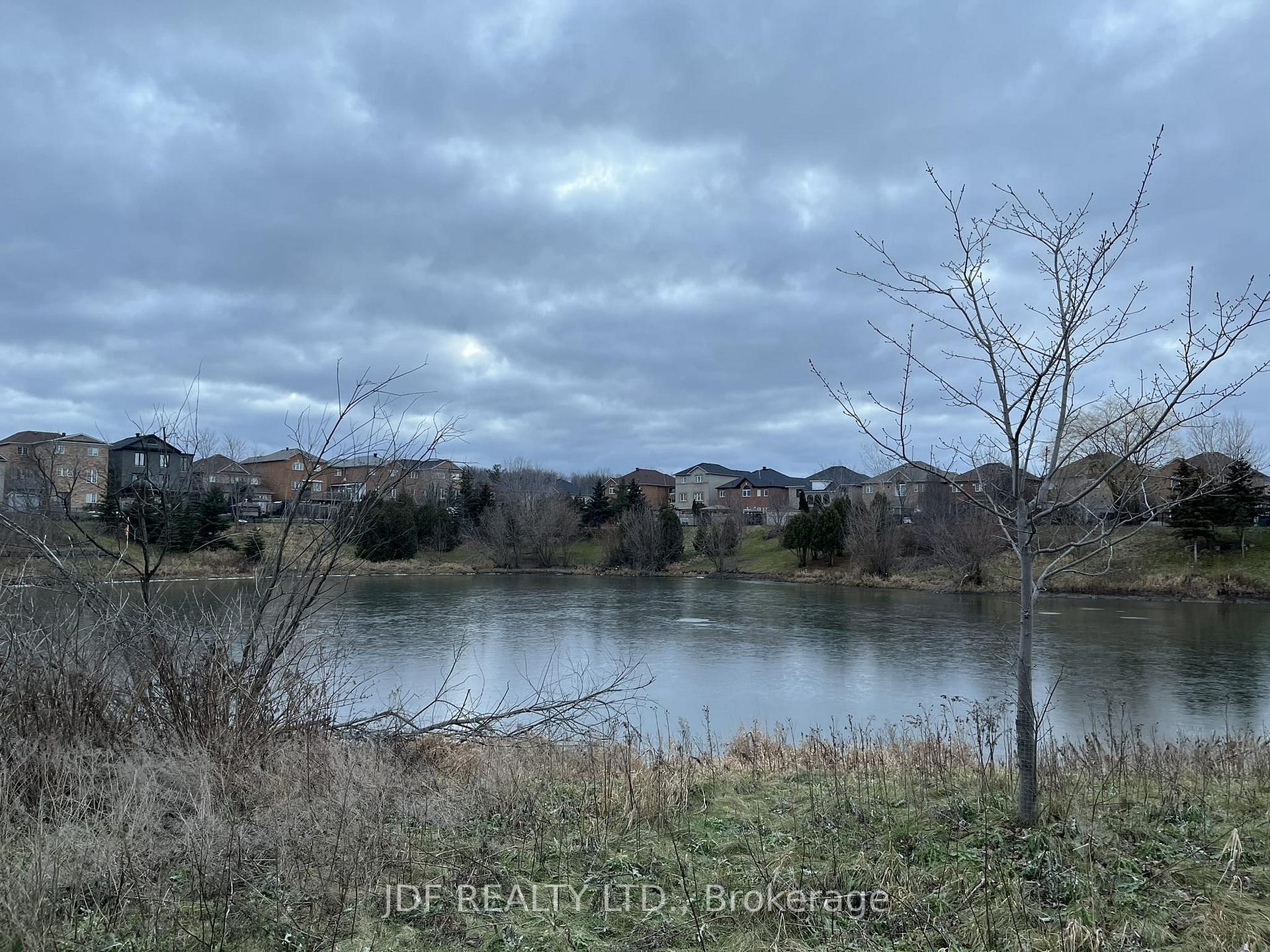 Photo 38 of 42 Sunview Drive, Vaughan, Vellore Village — HOMEH