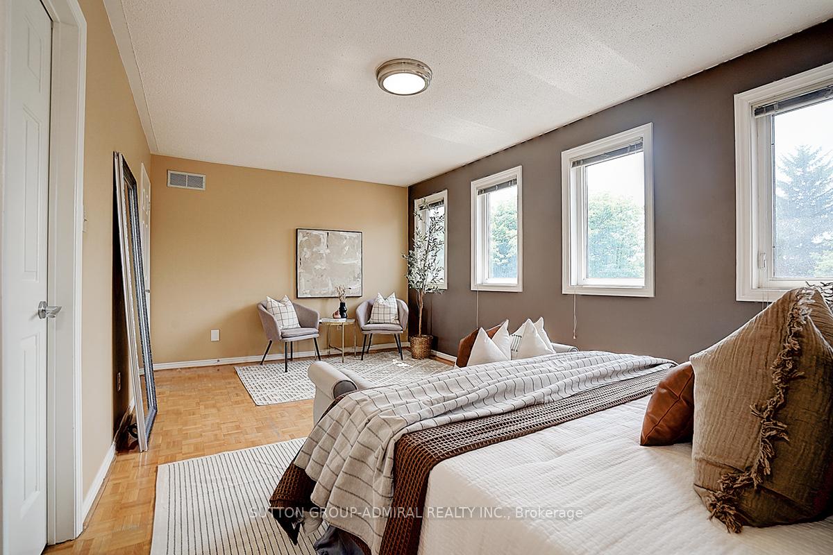 Photo 27 of 11 San Marko Place, Vaughan, East Woodbridge — HOMEH