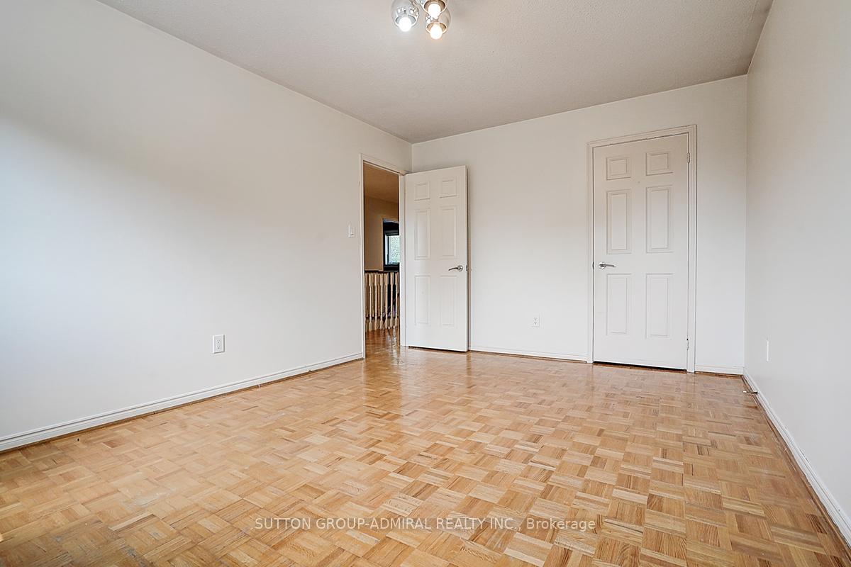 Photo 31 of 11 San Marko Place, Vaughan, East Woodbridge — HOMEH