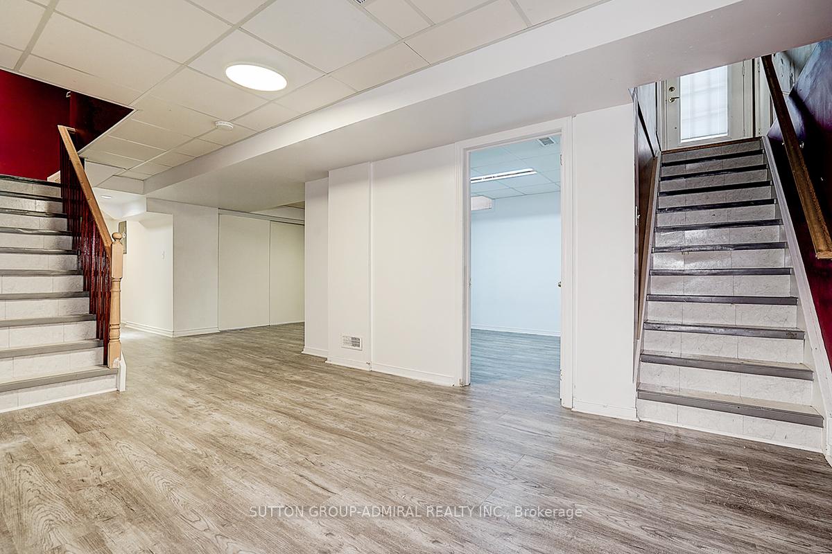 Photo 36 of 11 San Marko Place, Vaughan, East Woodbridge — HOMEH