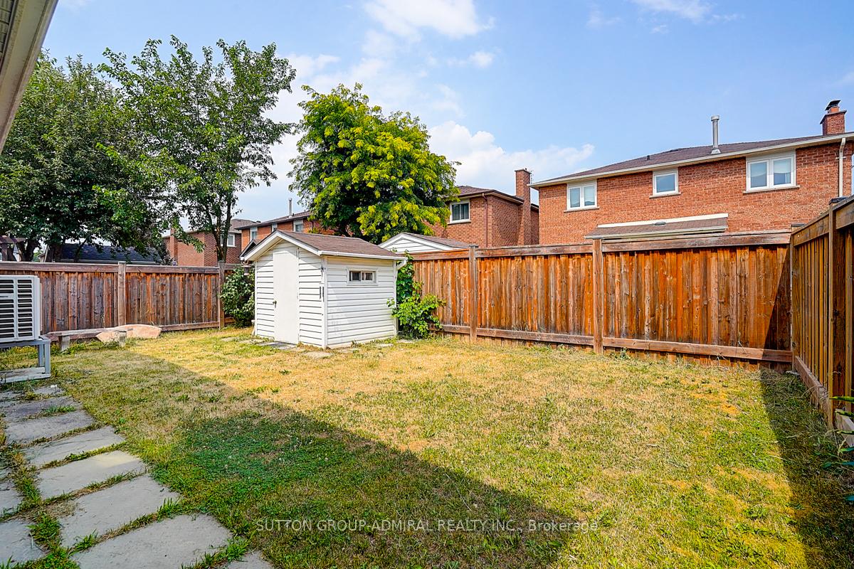 Photo 46 of 11 San Marko Place, Vaughan, East Woodbridge — HOMEH