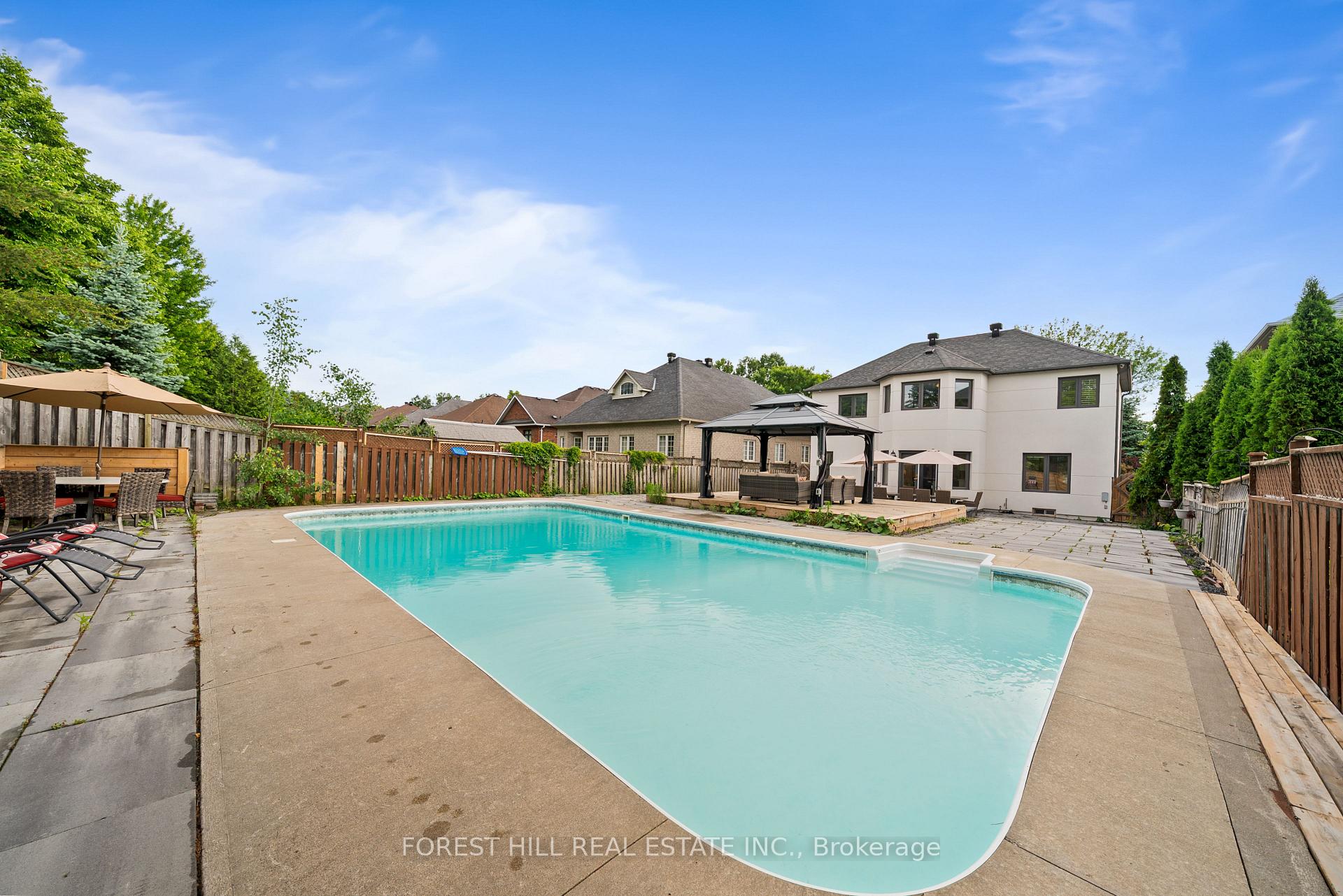 Photo 49 of 35 Benville Crescent, Aurora, Aurora Estates — HOMEH