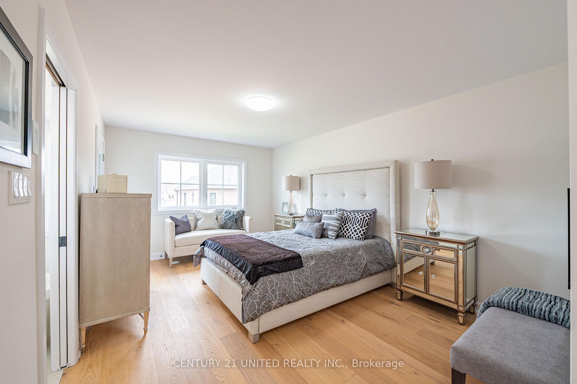 Photo 7 of 303 Mullighan Gardens, Peterborough, Monaghan Ward 2 — HOMEH