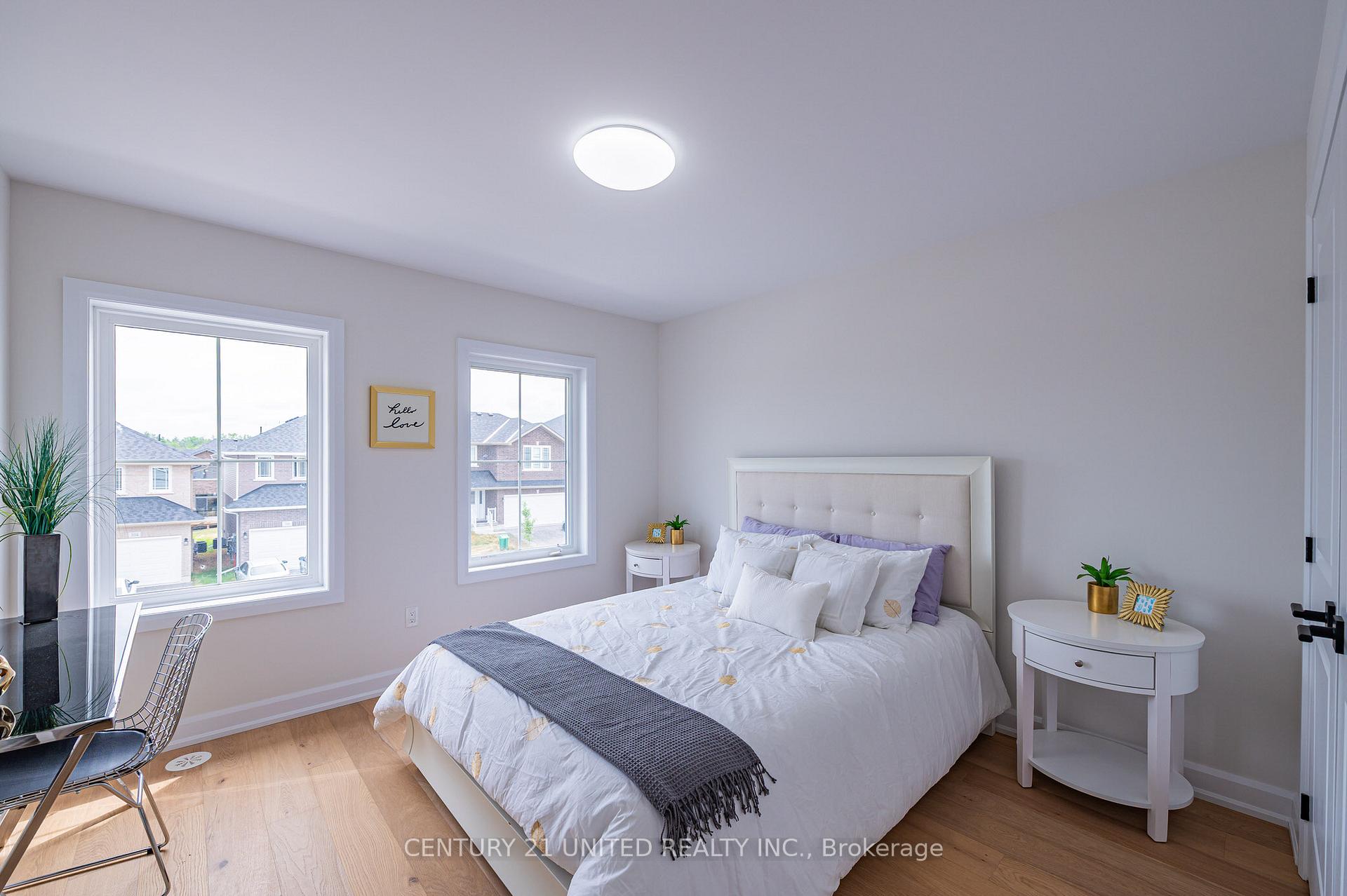 Photo 14 of 303 Mullighan Gardens, Peterborough, Monaghan Ward 2 — HOMEH