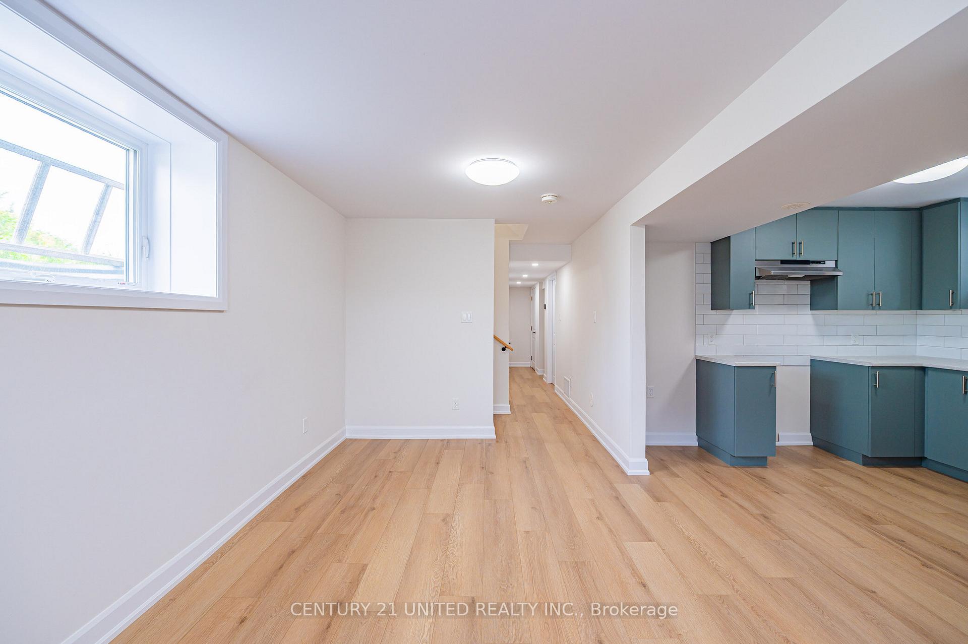 Photo 17 of 303 Mullighan Gardens, Peterborough, Monaghan Ward 2 — HOMEH