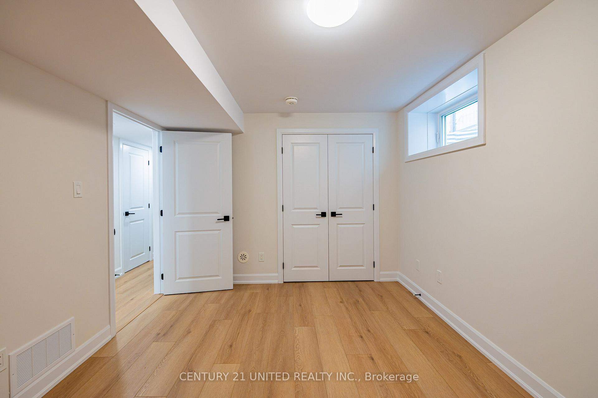 Photo 19 of 303 Mullighan Gardens, Peterborough, Monaghan Ward 2 — HOMEH