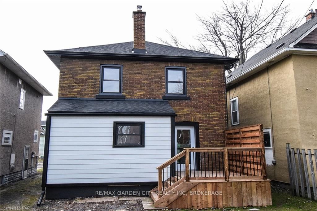 Photo 39 of 24 Elmview Street E, Welland, Prince Charles — HOMEH