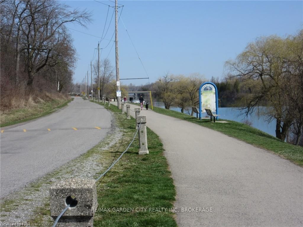 Photo 43 of 24 Elmview Street E, Welland, Prince Charles — HOMEH