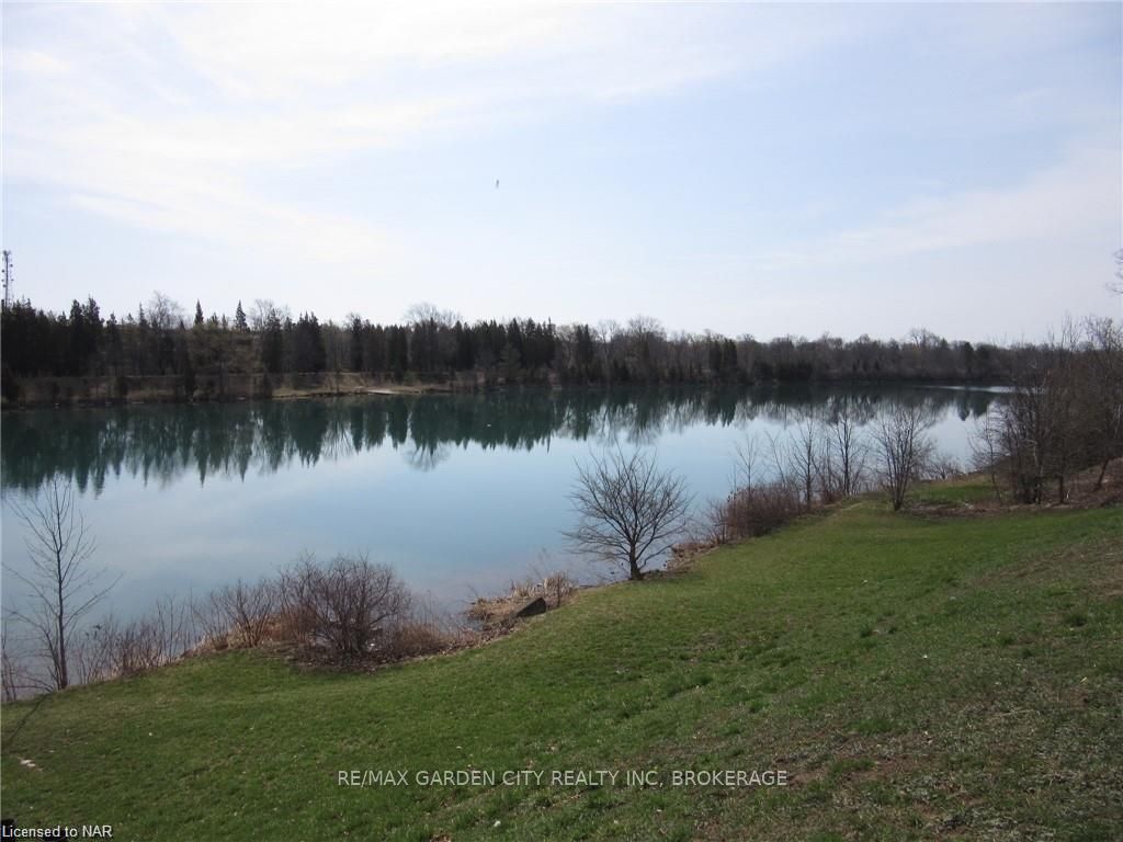Photo 44 of 24 Elmview Street E, Welland, Prince Charles — HOMEH