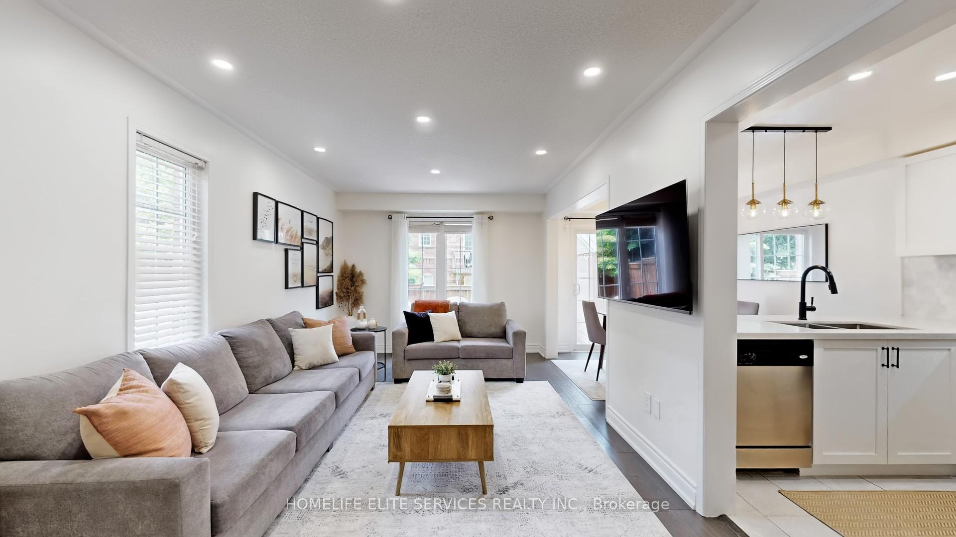 Photo 5 of 9 Abela Lane, Ajax, Central — HOMEH