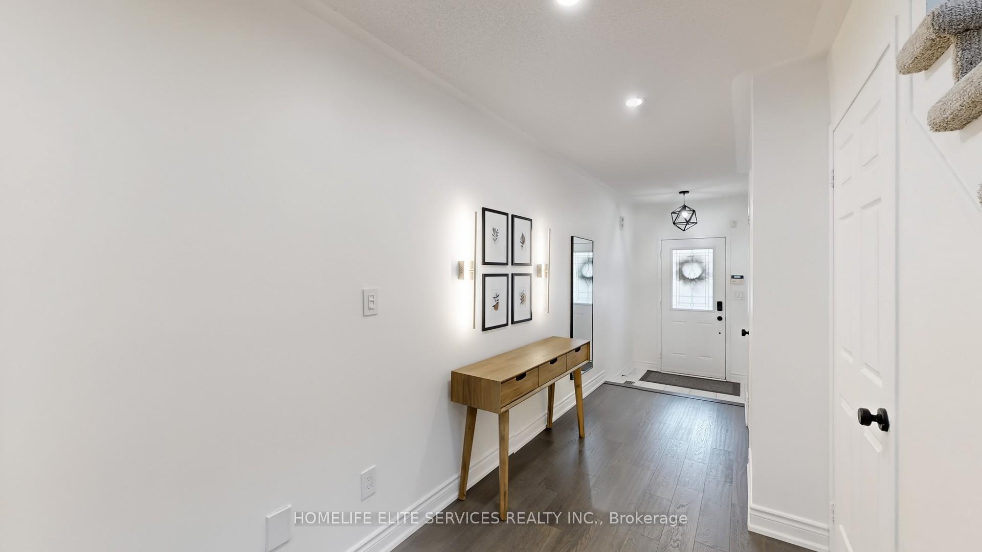 Photo 18 of 9 Abela Lane, Ajax, Central — HOMEH