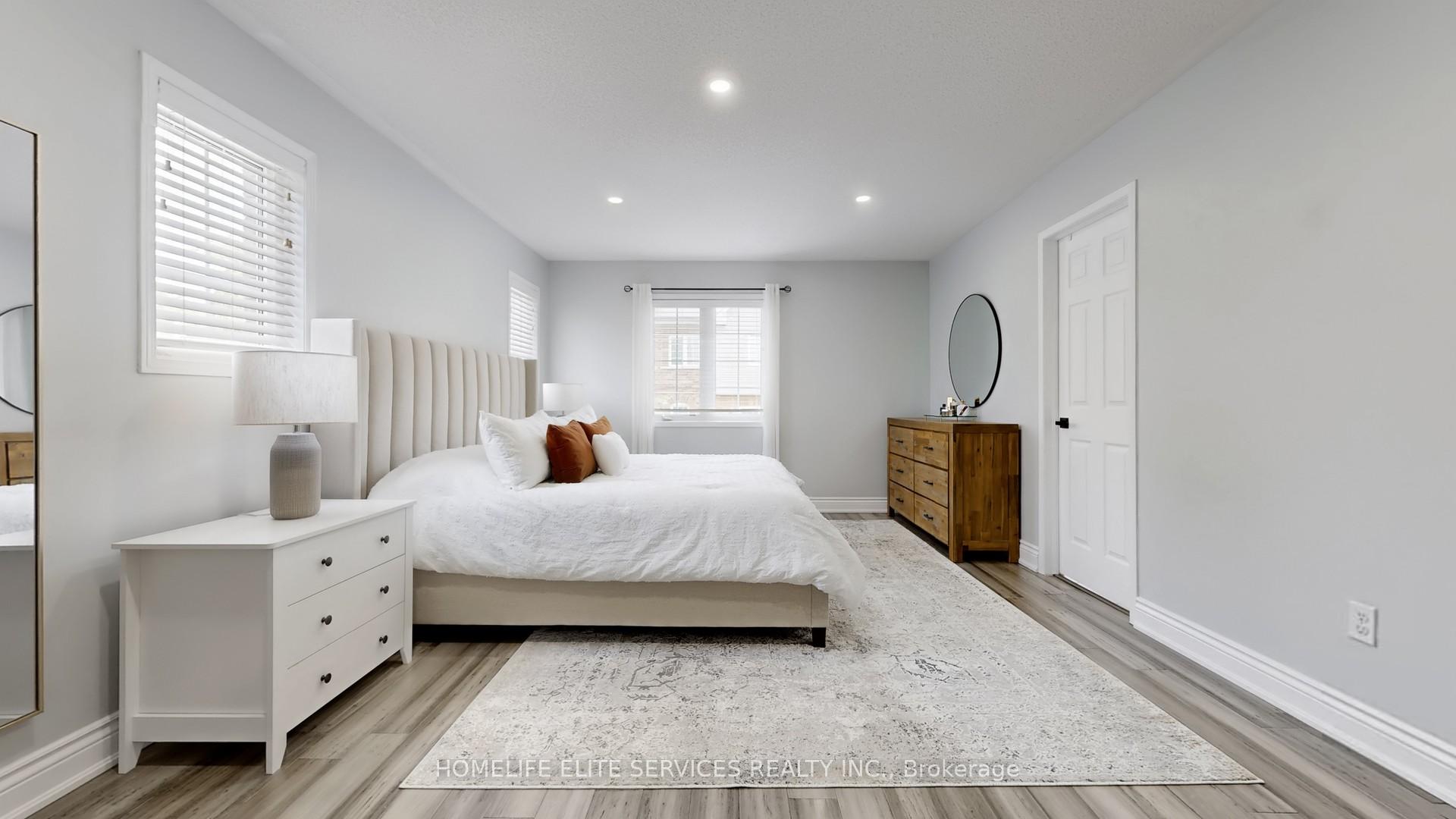 Photo 22 of 9 Abela Lane, Ajax, Central — HOMEH