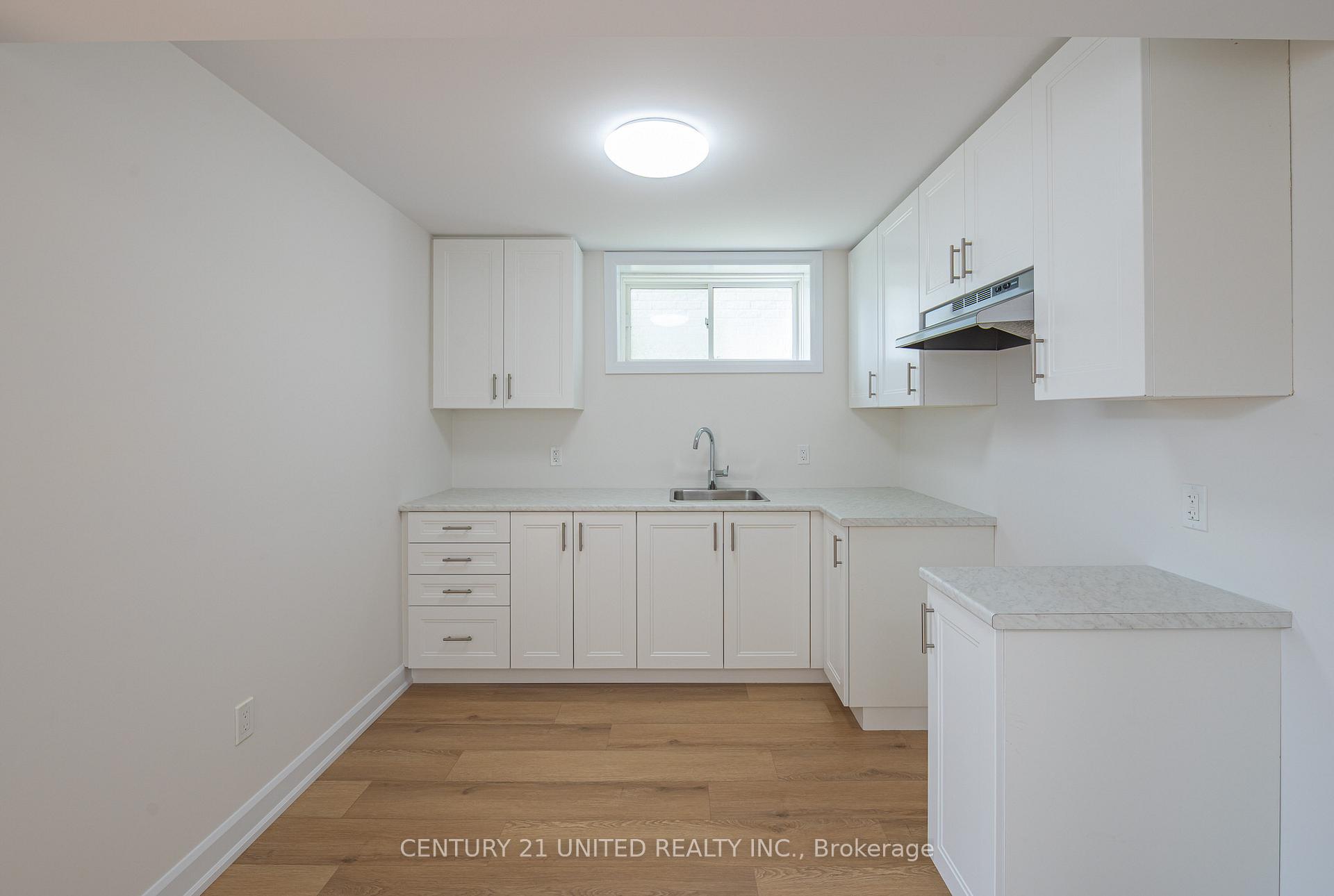 Photo 13 of 307 Mullighan Gardens, Peterborough, Monaghan Ward 2 — HOMEH