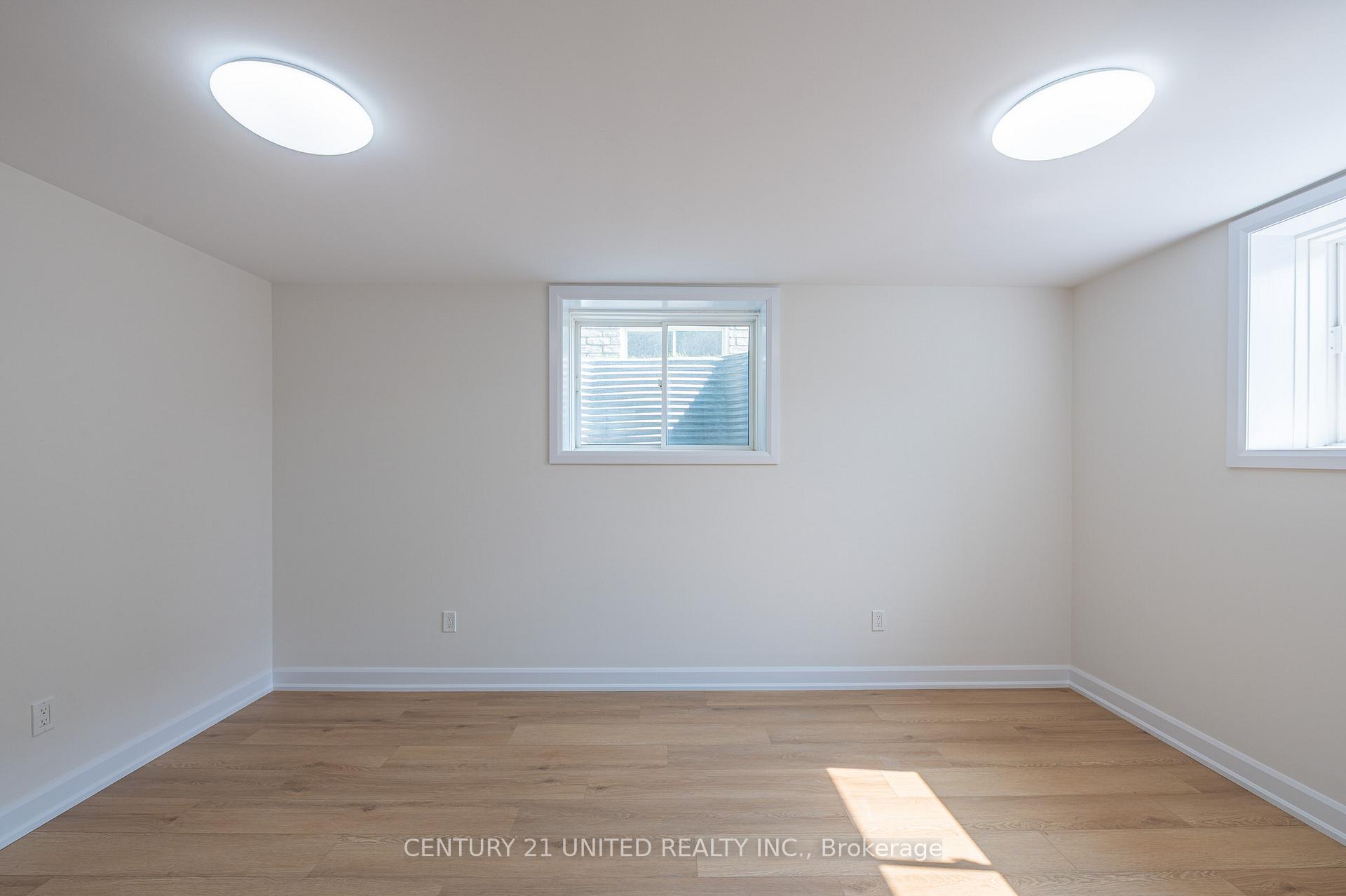 Photo 15 of 307 Mullighan Gardens, Peterborough, Monaghan Ward 2 — HOMEH