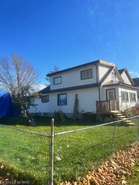 Photo 2 of 109 Alberta Street, Welland, Lincoln/Crowland — HOMEH