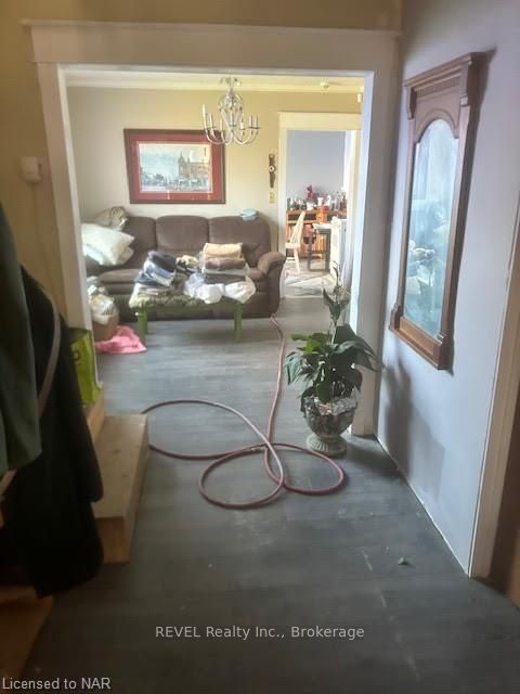 Photo 5 of 109 Alberta Street, Welland, Lincoln/Crowland — HOMEH