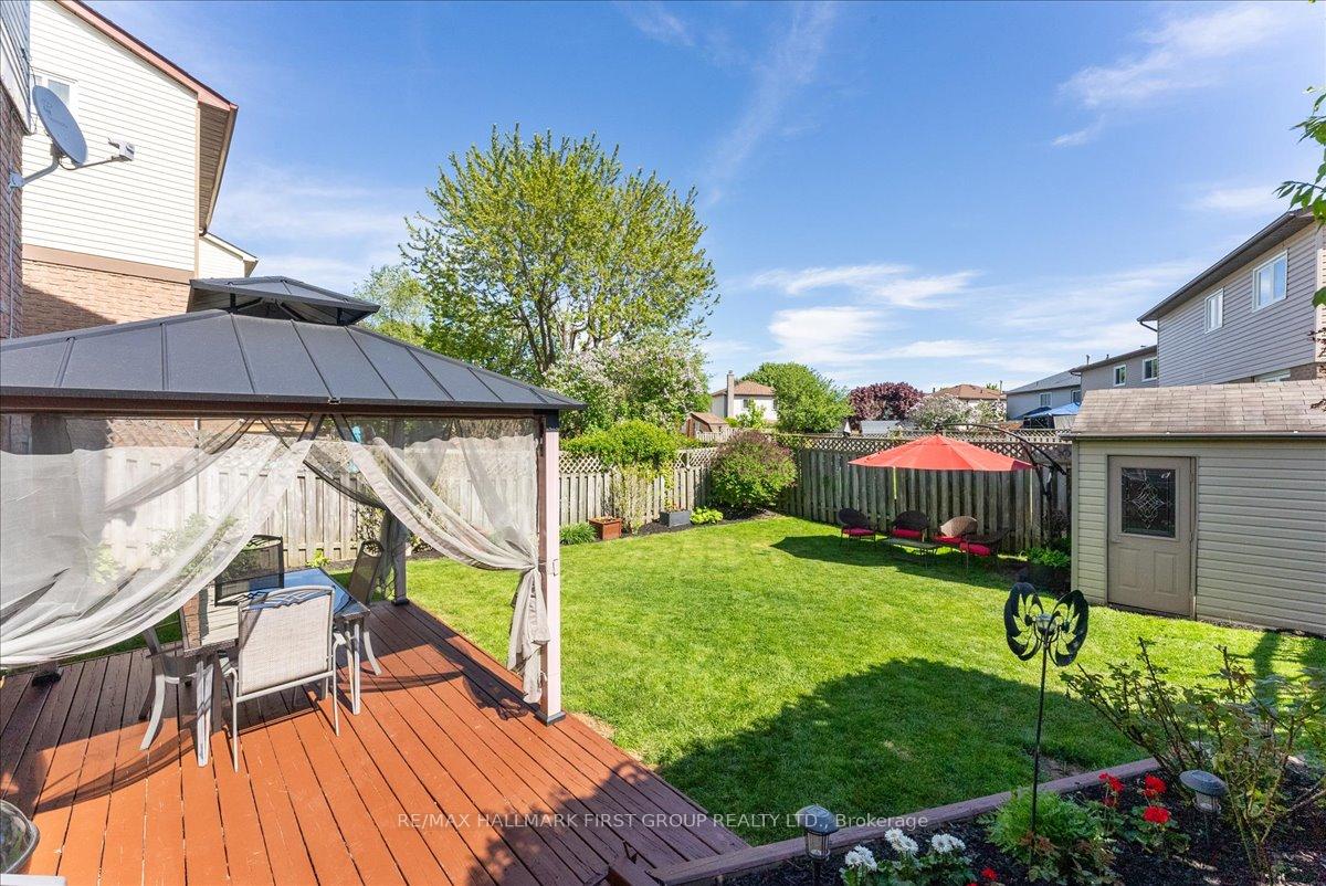 Photo 33 of 31 Bellwood Drive, Whitby, Blue Grass Meadows — HOMEH