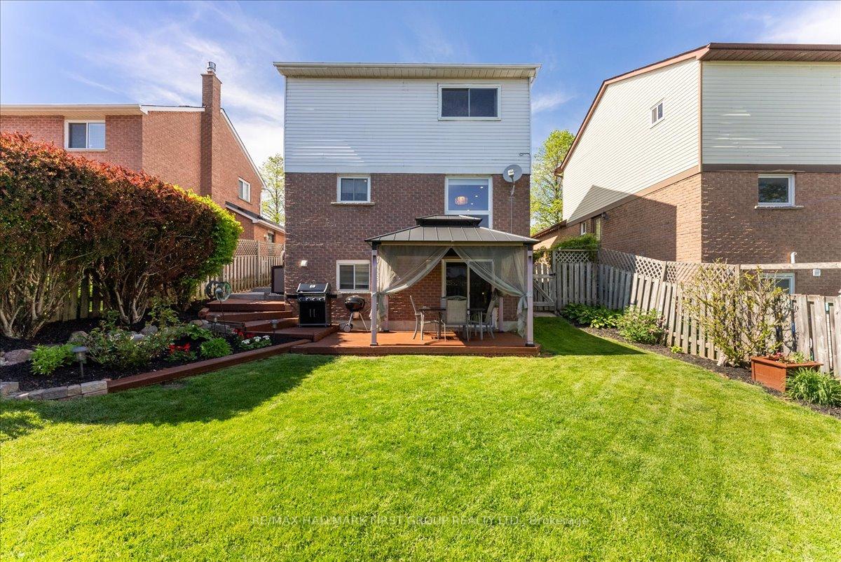 Photo 35 of 31 Bellwood Drive, Whitby, Blue Grass Meadows — HOMEH