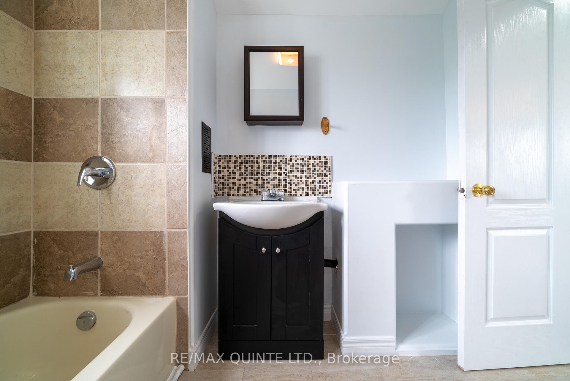 Photo 28 of Unit A, 82 Moira Street, Belleville, Belleville Ward — HOMEH