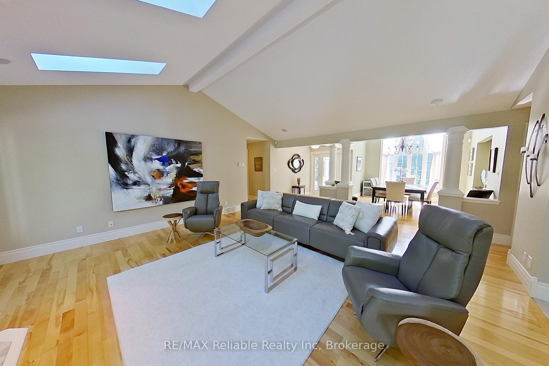 Photo 10 of 77347 Forest Ridge Road, Bluewater, Bayfield — HOMEH