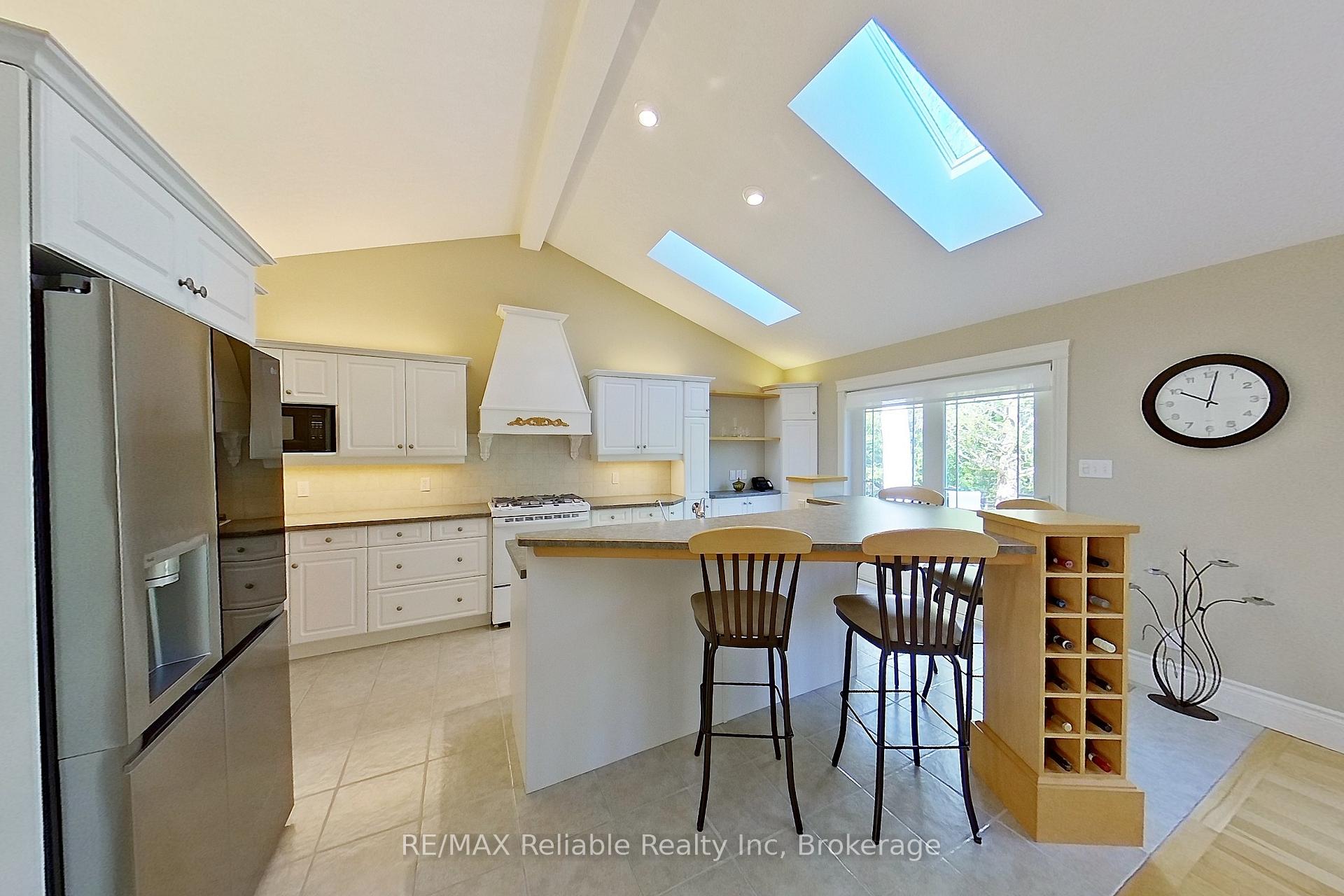 Photo 16 of 77347 Forest Ridge Road, Bluewater, Bayfield — HOMEH