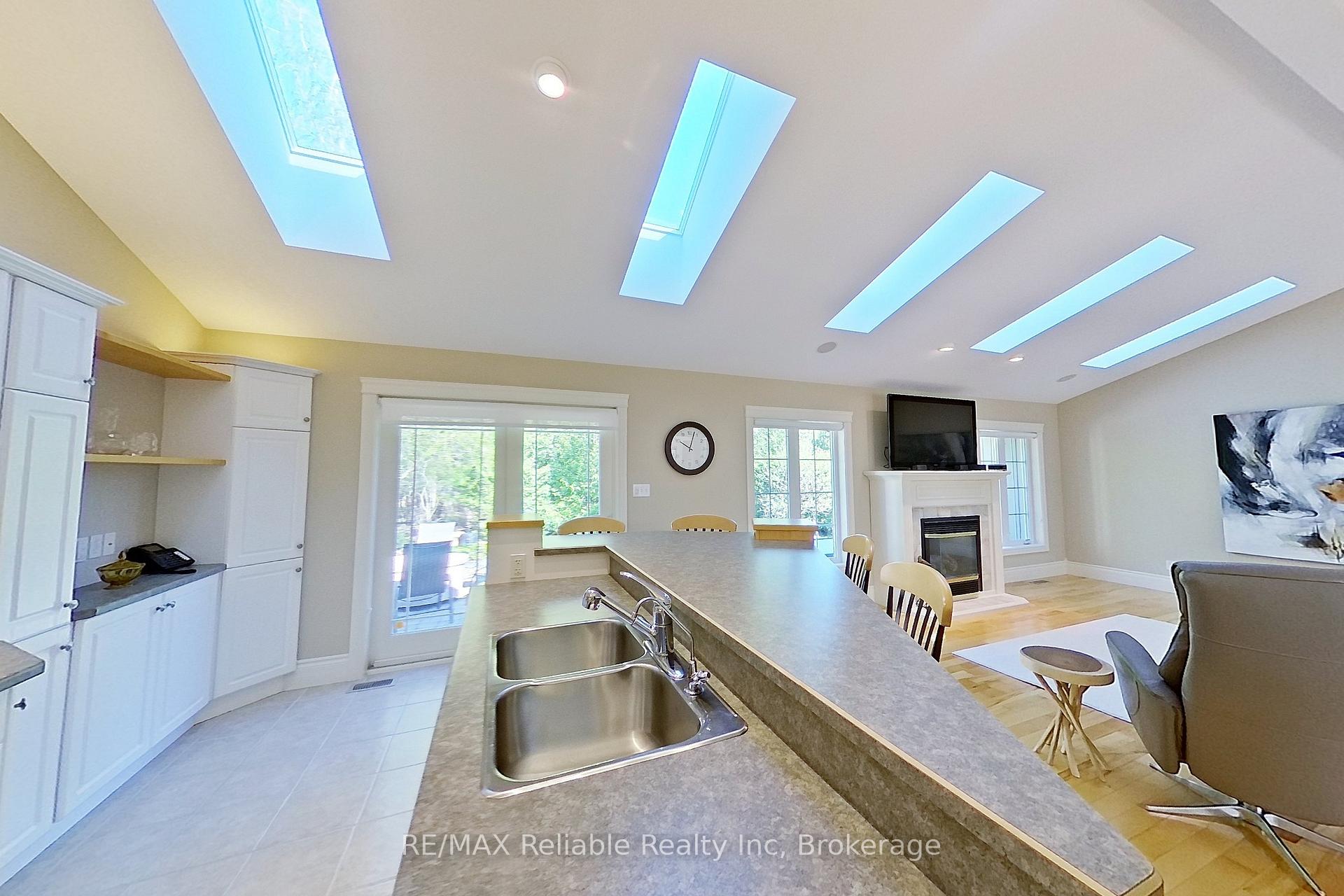 Photo 20 of 77347 Forest Ridge Road, Bluewater, Bayfield — HOMEH