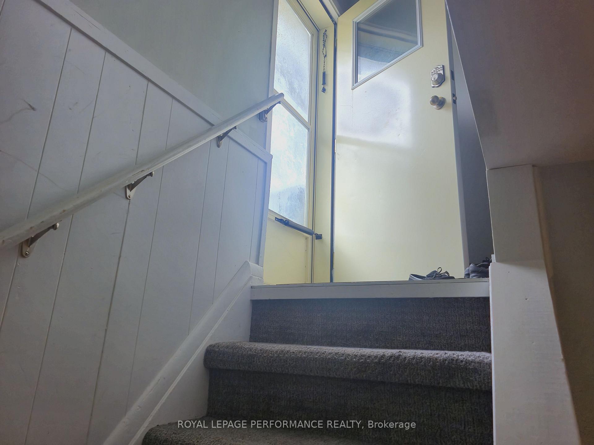 Photo 21 of 2529 Roman Avenue, Ottawa, Queensway Terrace North — HOMEH