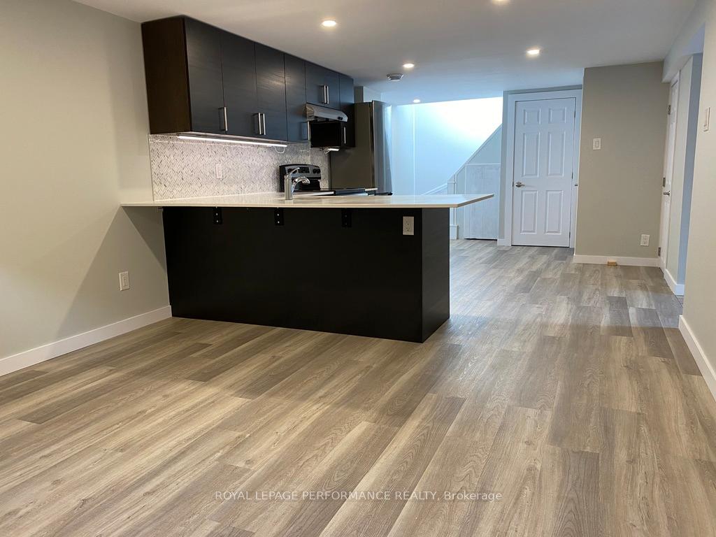 Photo 19 of 2529 Roman Avenue, Ottawa, Queensway Terrace North — HOMEH