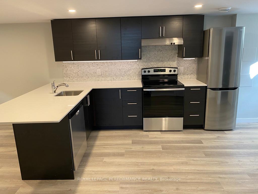 Photo 24 of 2529 Roman Avenue, Ottawa, Queensway Terrace North — HOMEH