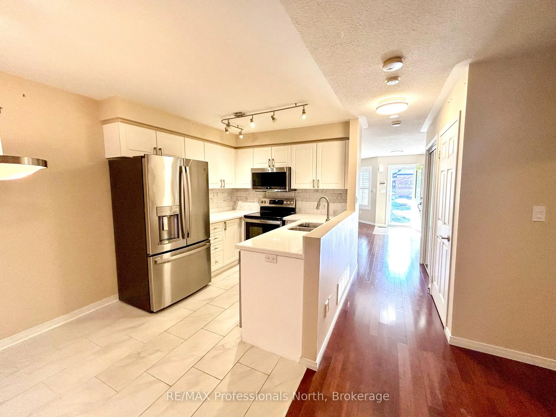 Photo 11 of 1406 Hancox Court, Peterborough, Monaghan Ward 2 — HOMEH