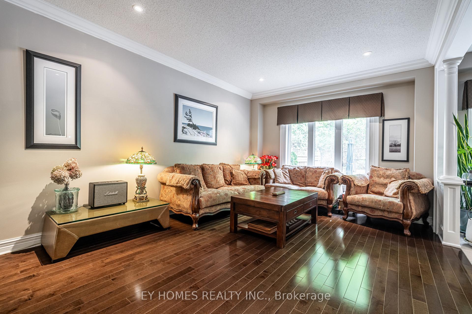 Photo 9 of 50 Schuster Lane, Vaughan, Patterson — HOMEH