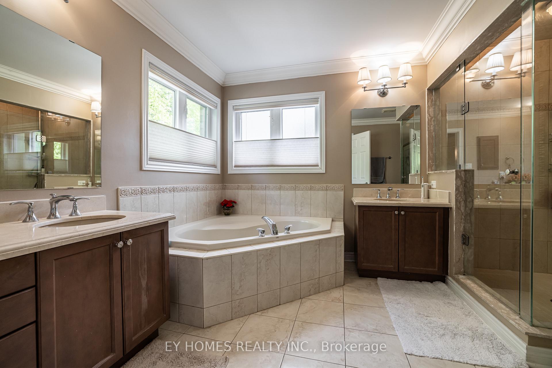 Photo 21 of 50 Schuster Lane, Vaughan, Patterson — HOMEH